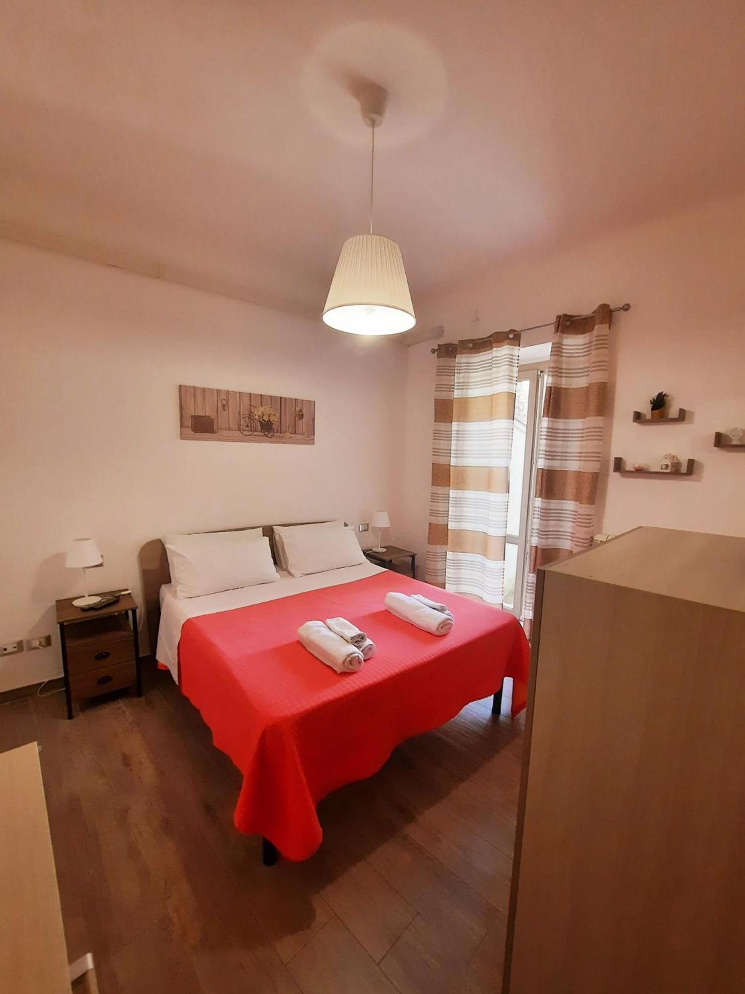 B&B Solimo Сулмона Екстериор снимка